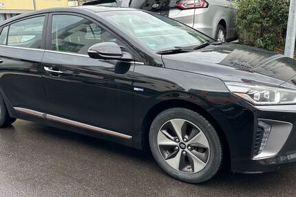 Hyundai IONIQ 61.000 km 13.999 &euro; Ditzingen 71254