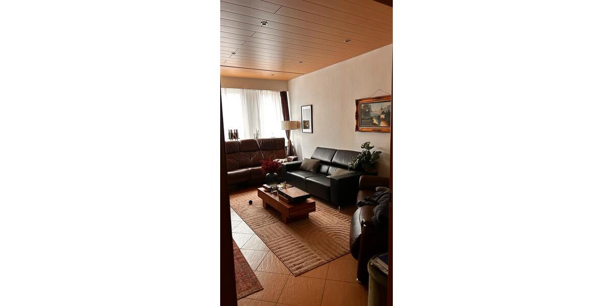 Etagenwohnung Pforzheim Büchenbronn - 3 Zimmer, 76 m&sup2;, 900&euro; | Angebot:25102769