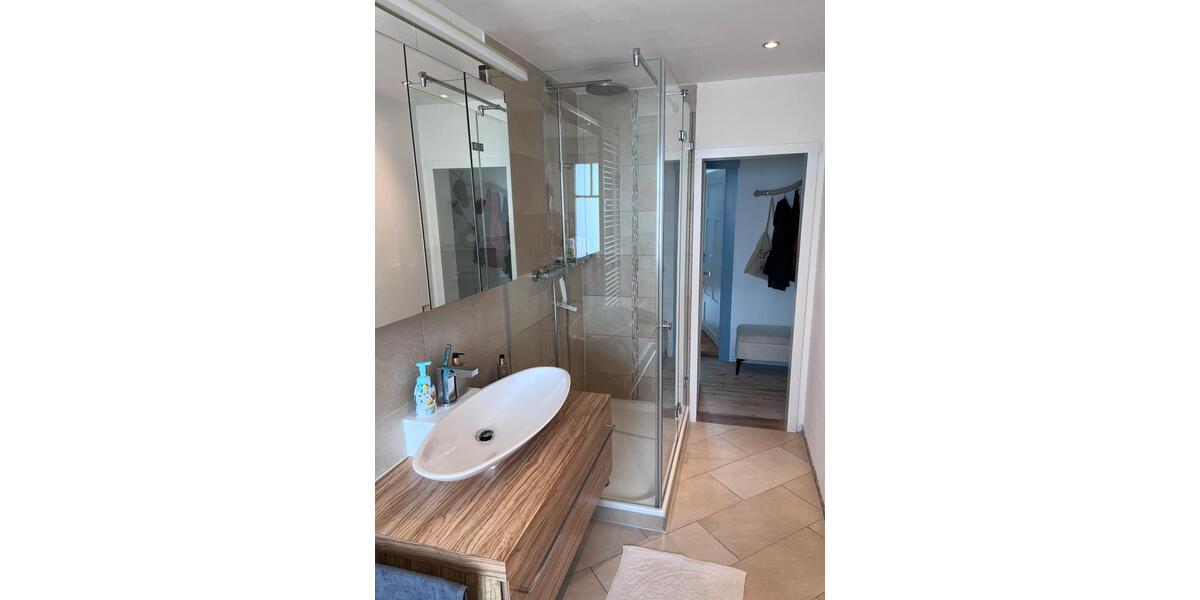 Etagenwohnung Bad Liebenzell - 5.5 Zimmer, 126 m&sup2;, 349.000&euro; | Angebot:26790549